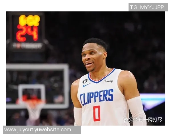 余华分析威少现状与库里关系若无库里威少仍可赚五千万